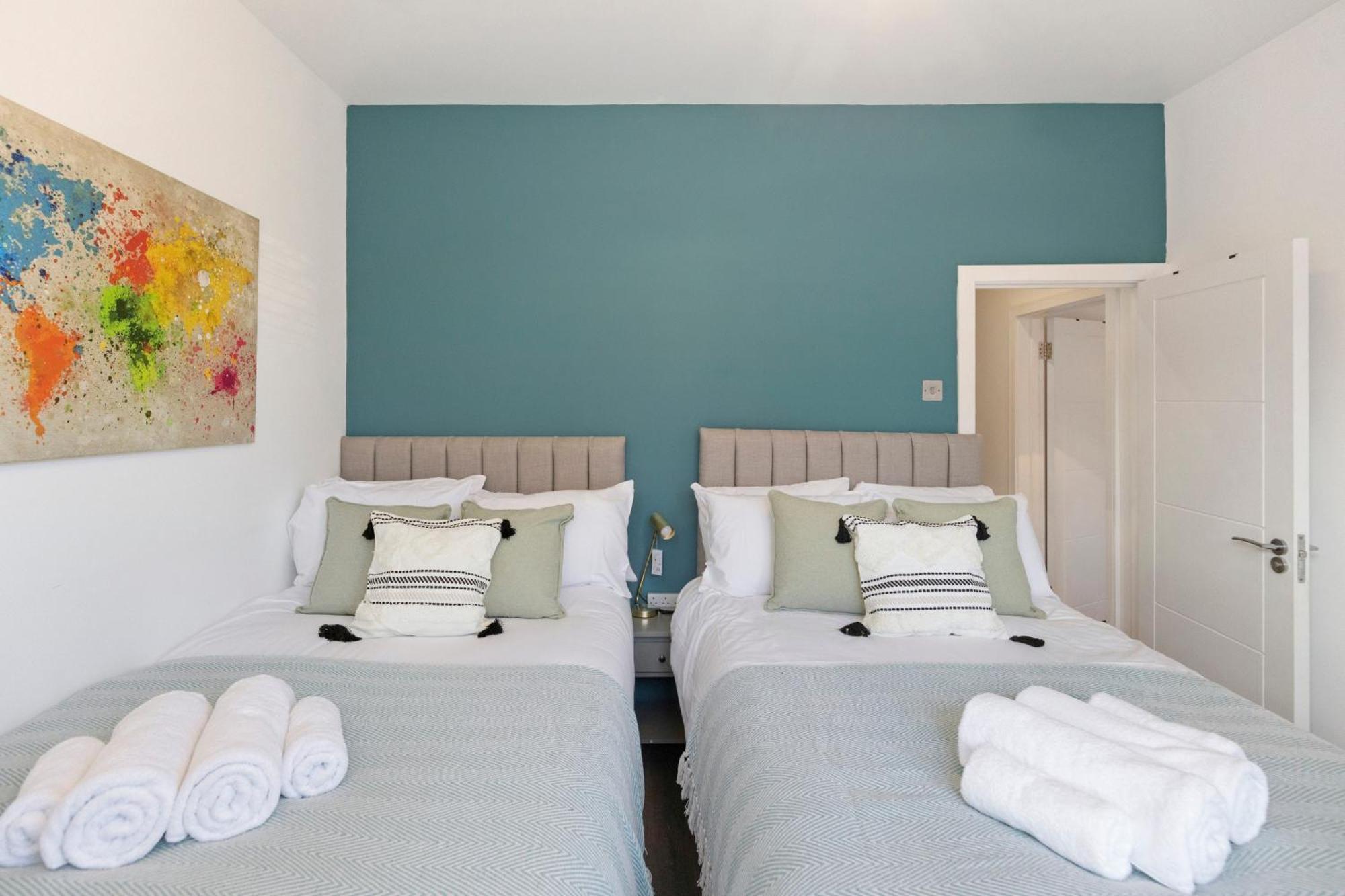 Rose Suite Camden Town 3 Bedroom Sleeps 11 London Ngoại thất bức ảnh