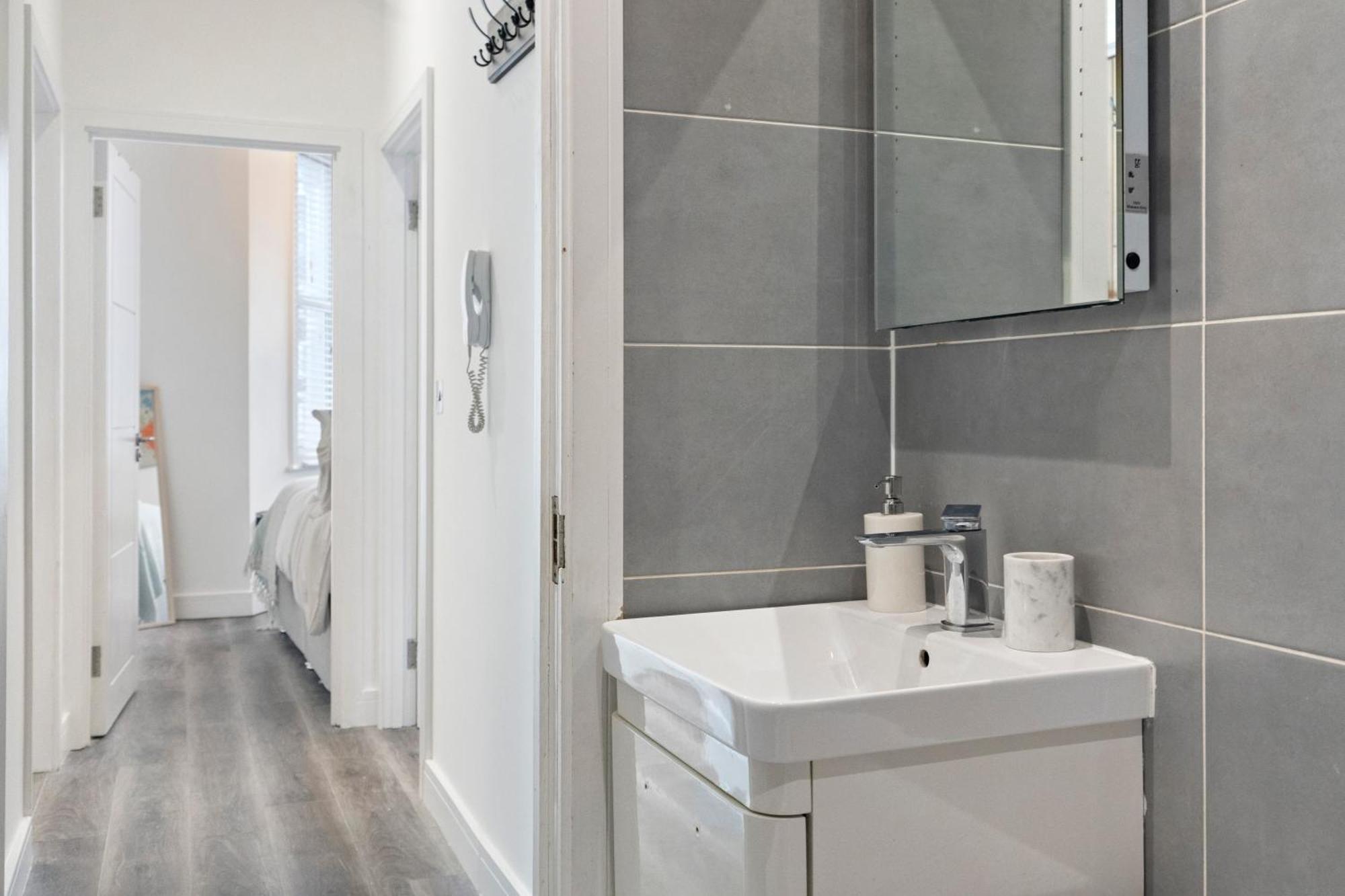 Rose Suite Camden Town 3 Bedroom Sleeps 11 London Ngoại thất bức ảnh