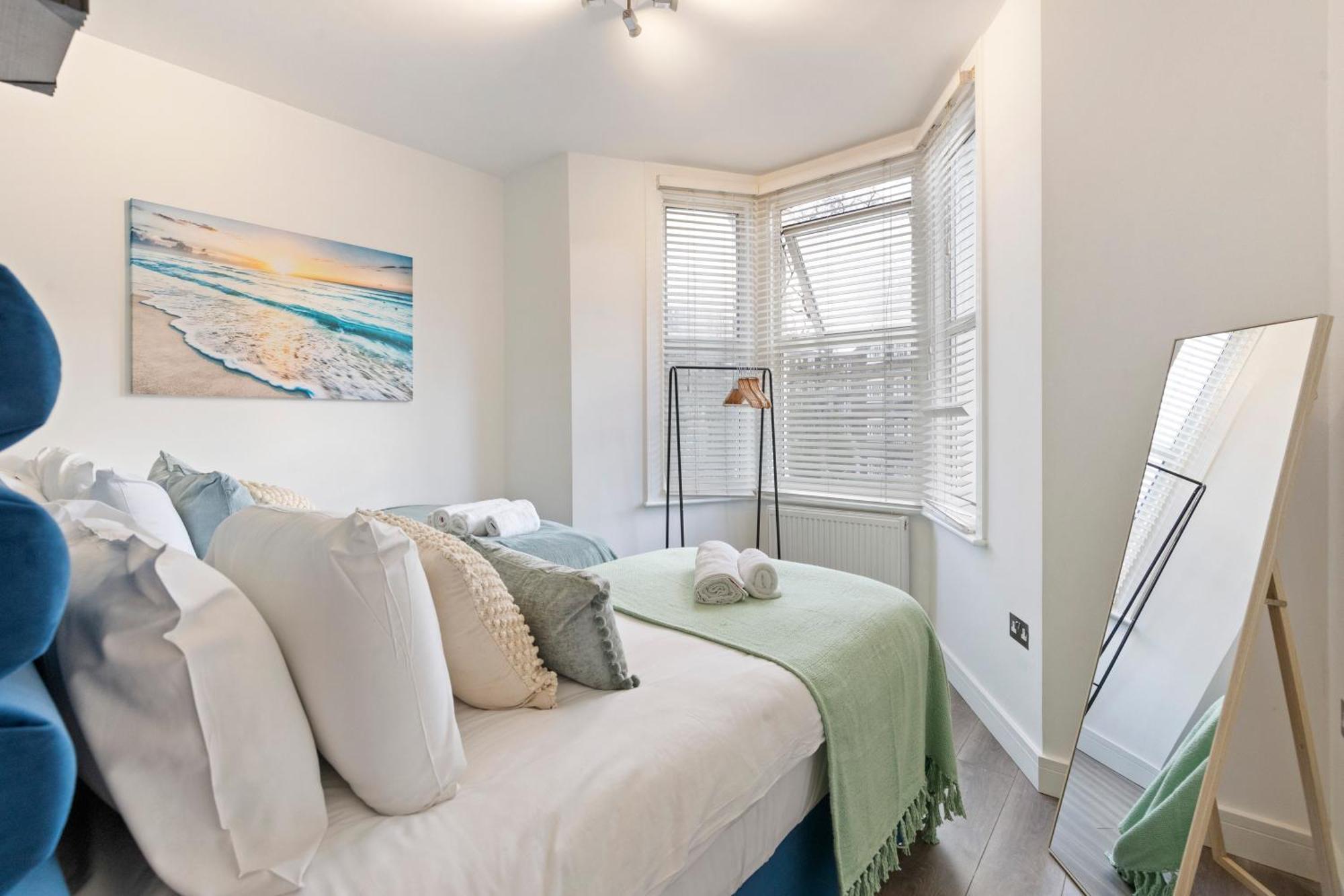 Rose Suite Camden Town 3 Bedroom Sleeps 11 London Ngoại thất bức ảnh